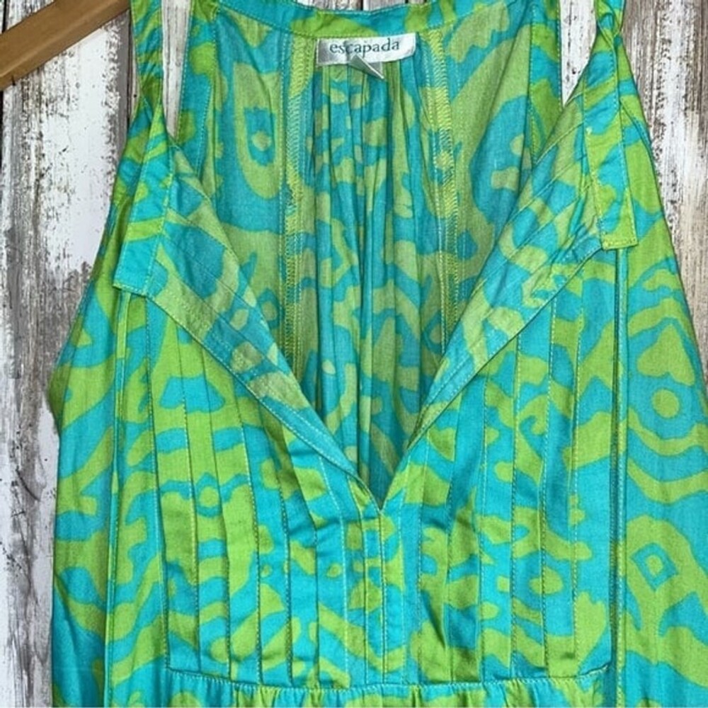 Escapada Green & Blue Sleeveless Blouse - Picture 3 of 6